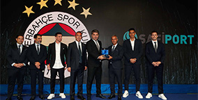 Plaque Presentation by Fenerbahe Sports Club